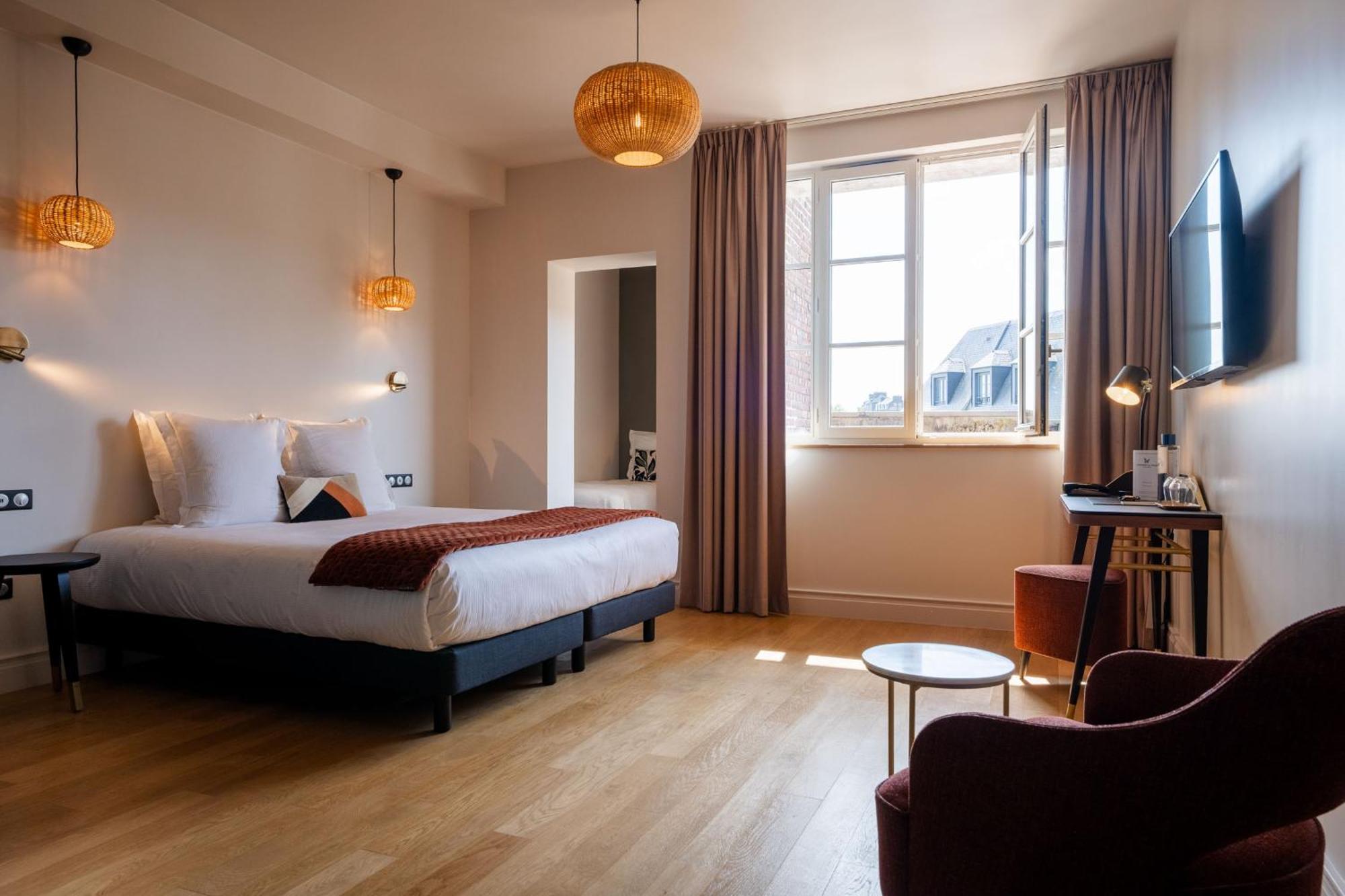 L'invitation Au Voyage - & Hotel Honfleur